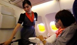 泰国女空姐爆料视频,揭秘航空业不为人知的秘密