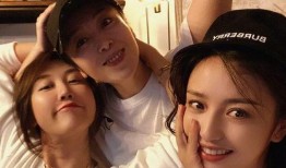 狗仔爆料明星恋情视频,狗仔镜头下的明星甜蜜恋情曝光